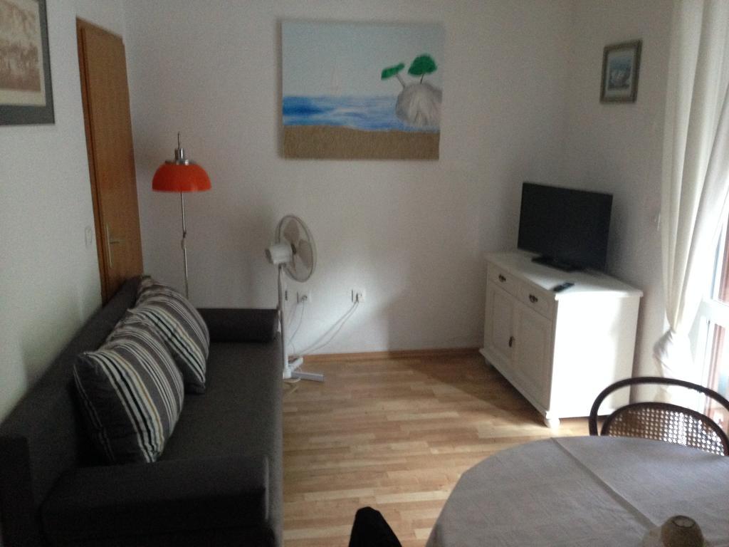 Apartments Villa Karme Брела Стая снимка